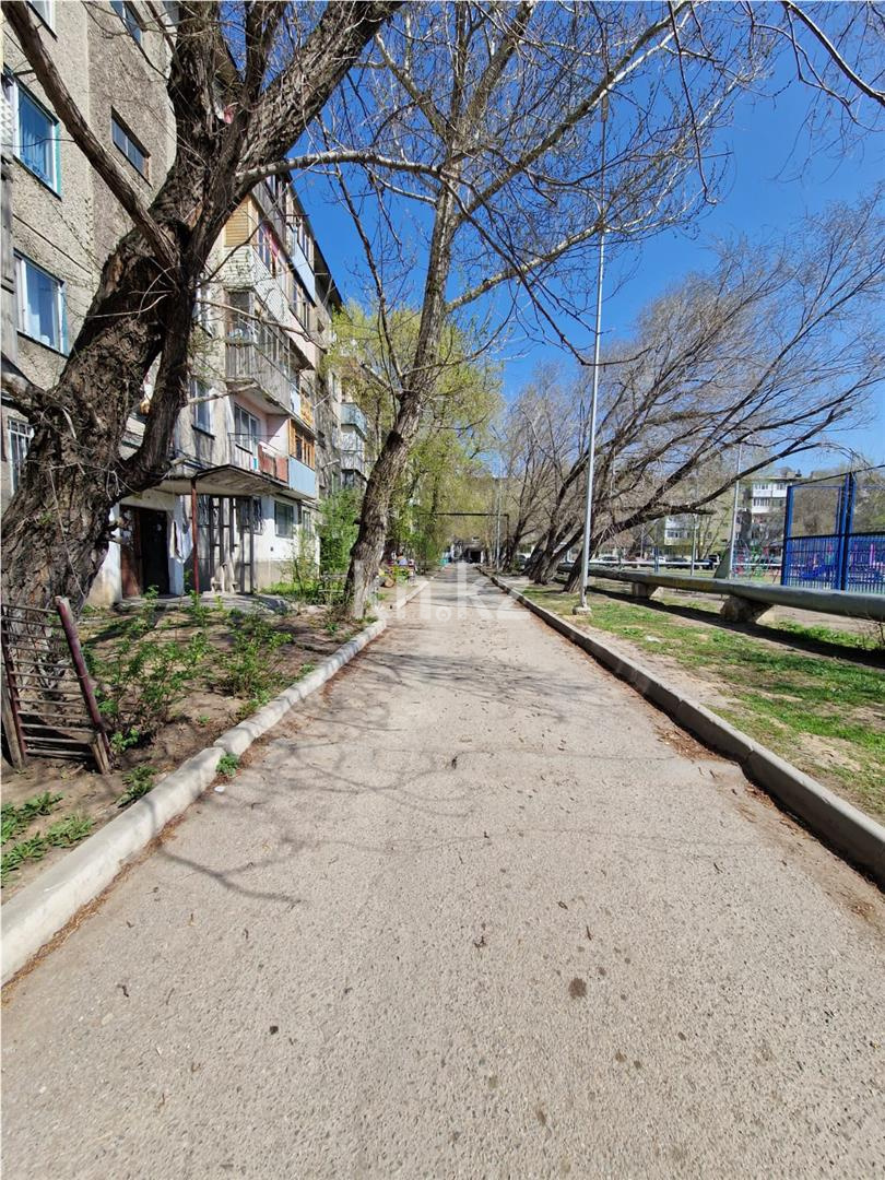 Продажа 4-комнатной квартиры, 64 м², мкр-н 16 в Караганде - фото 25