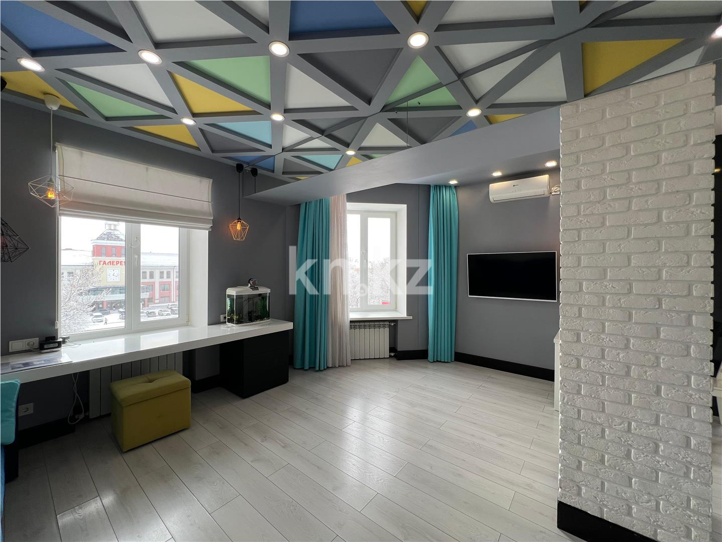 Продажа 2-комнатной квартиры, 56 м² в Караганде