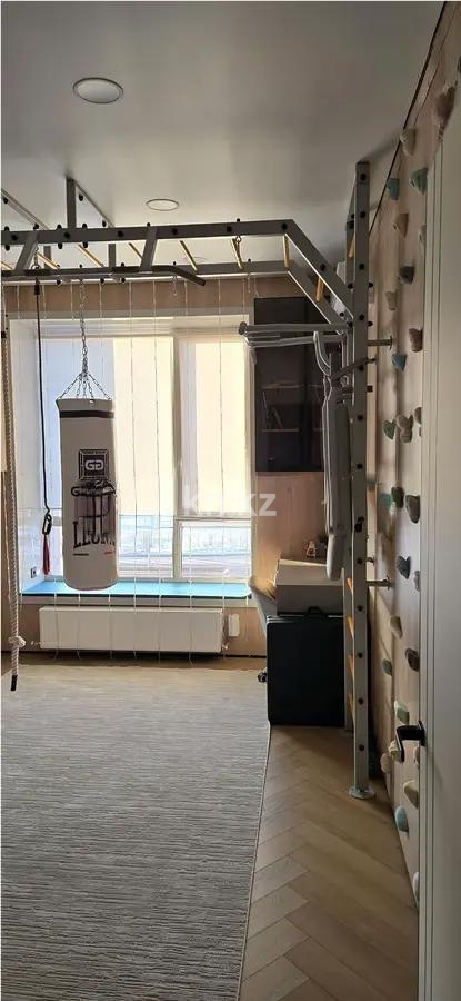 Продажа 3-комнатной квартиры, 113.6 м², пр. Аль-Фараби, дом  35 стр в Астане