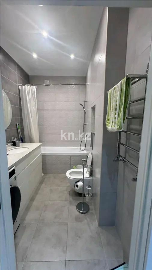 Продажа 2-комнатной квартиры, 71 м² в Алматы - фото 3