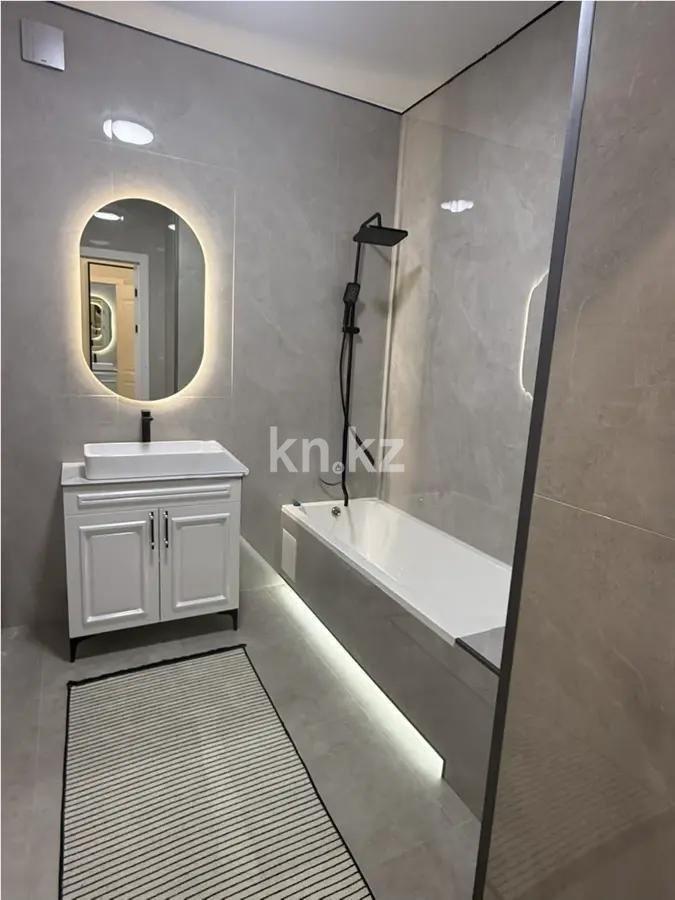 Продажа 2-комнатной квартиры, 55 м², пр. Абая, дом  160 в Алматы - фото 3