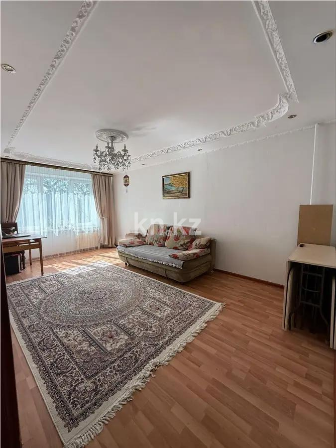 Продажа 3-комнатной квартиры, 66 м², мкр-н Сайран, дом  6 в Алматы - фото 3