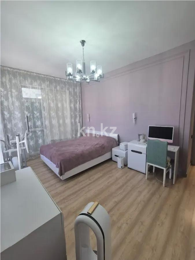 Продажа 4-комнатной квартиры, 107.8 м² в Астане - фото 2