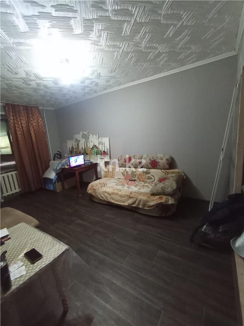 Продажа 1-комнатной квартиры, 32 м², мкр-н 14 в Караганде - фото 3