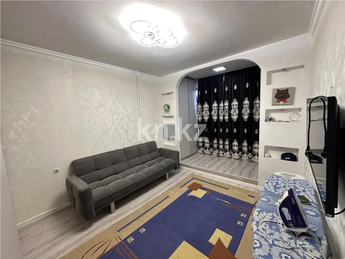 Продажа 3-комнатной квартиры, 70 м², мкр. Аксай-4, дом  54 в Алматы - фото 2