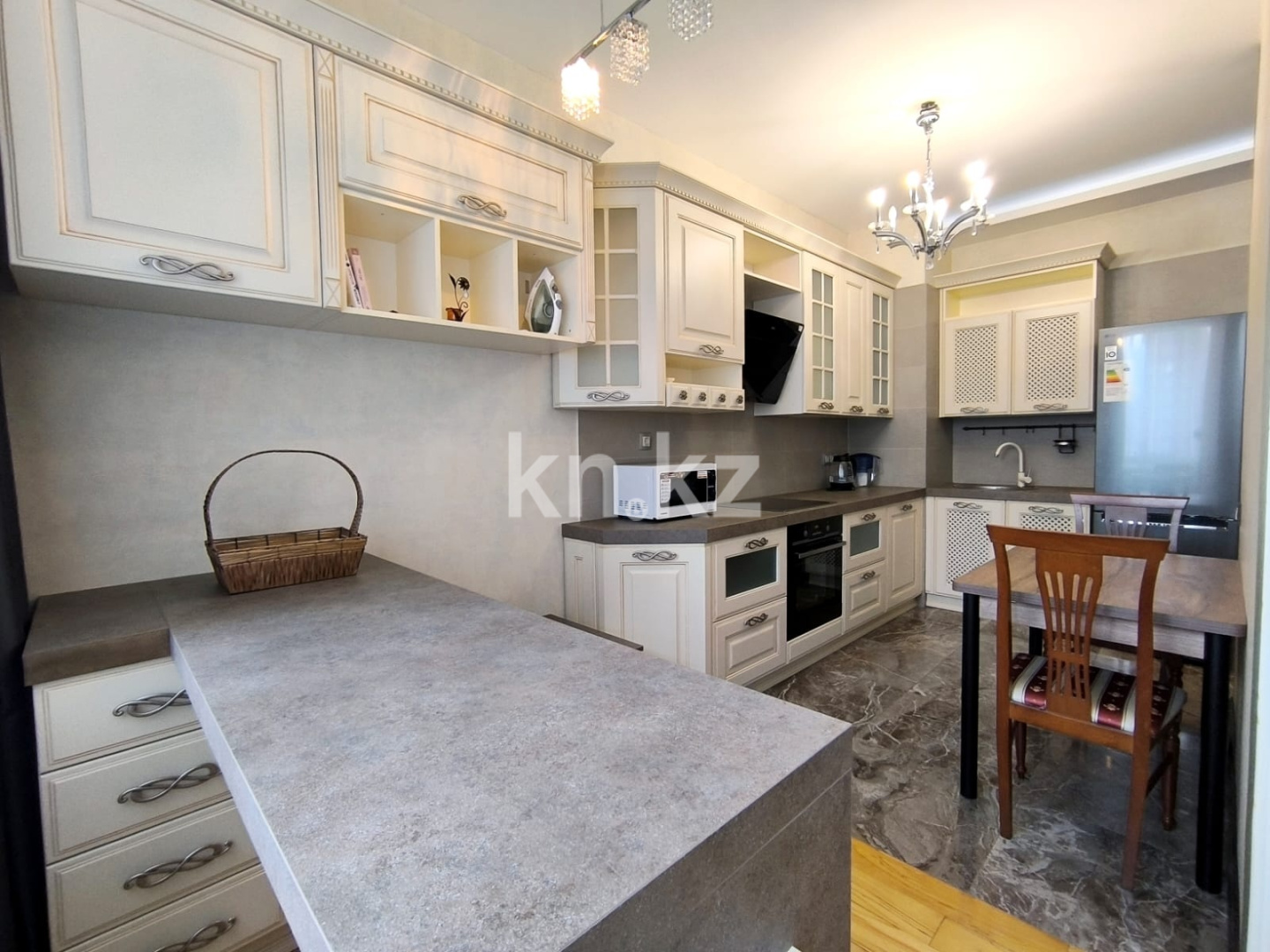 Аренда 2-комнатной квартиры, 70 м² в Алматы - фото 4
