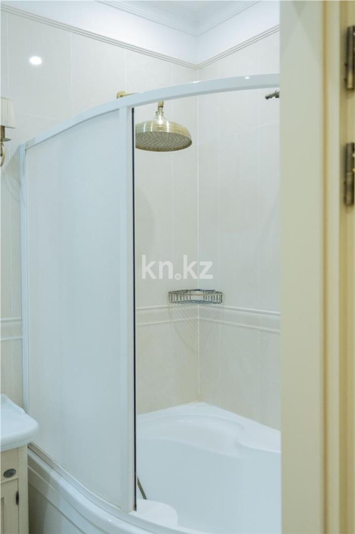 Продажа 3-комнатной квартиры, 106 м² в Караганде - фото 20