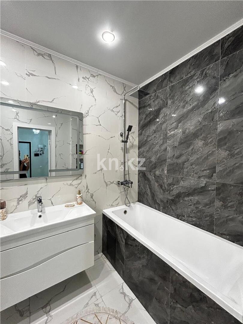 Продажа 3-комнатной квартиры, 87 м² в Караганде - фото 8