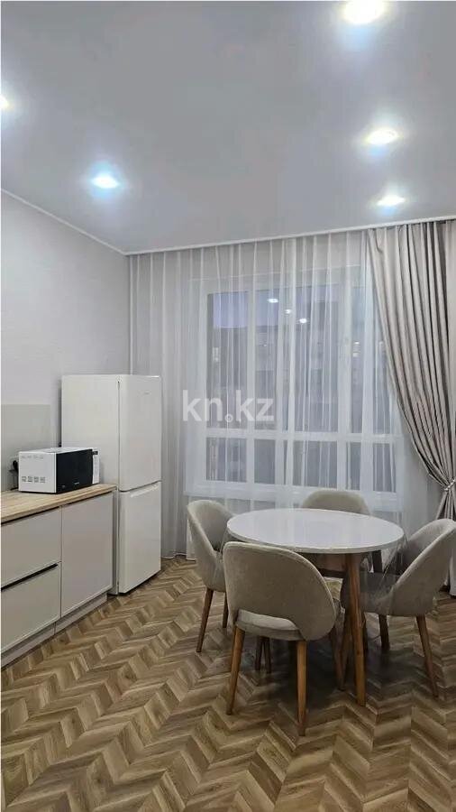 Продажа 1-комнатной квартиры, 39 м² в Астане - фото 2