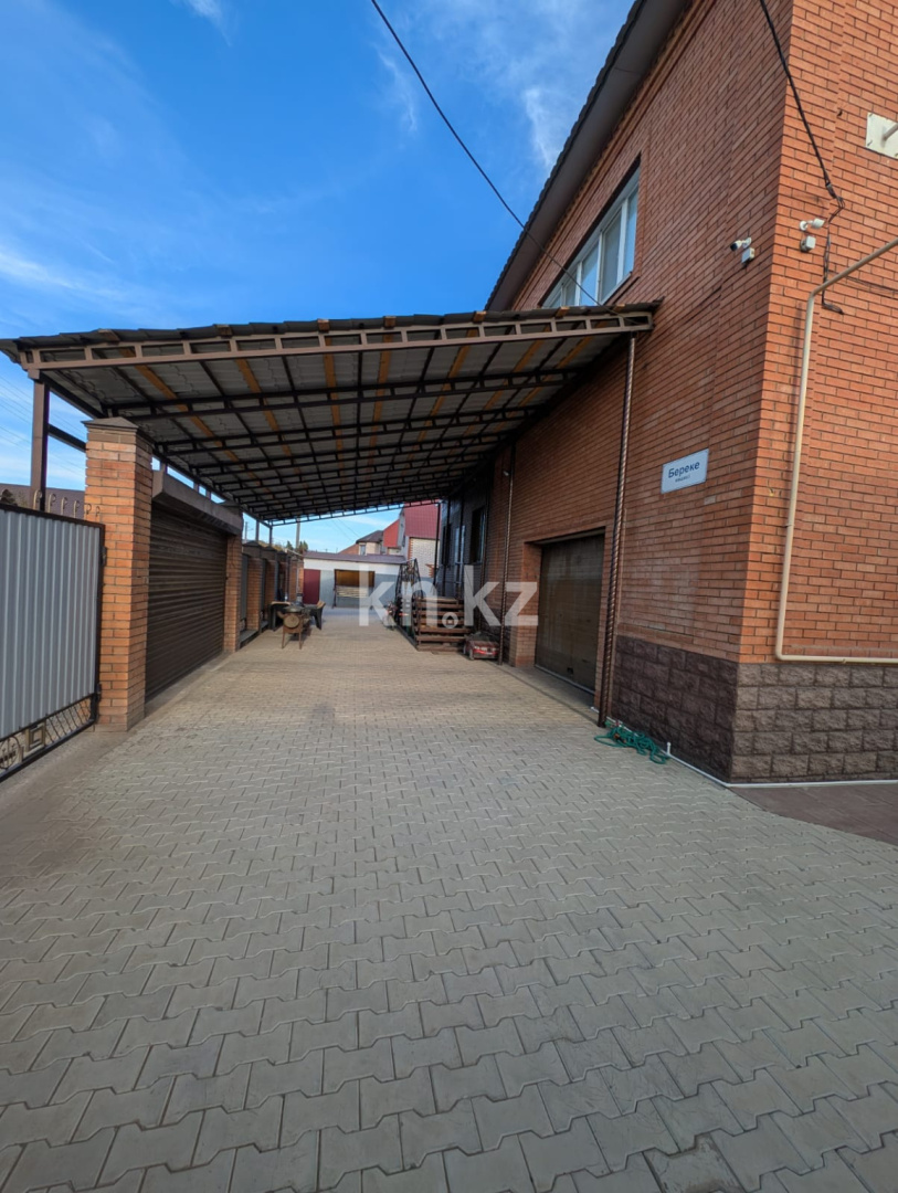 Продажа 6-комнатного дома, 525.2 м², ул. Береке, дом  18 в Уральске - фото 3