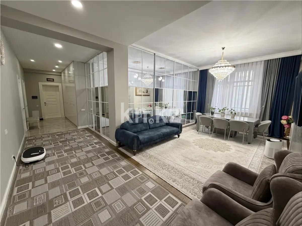 Продажа 4-комнатной квартиры, 160 м² в Астане
