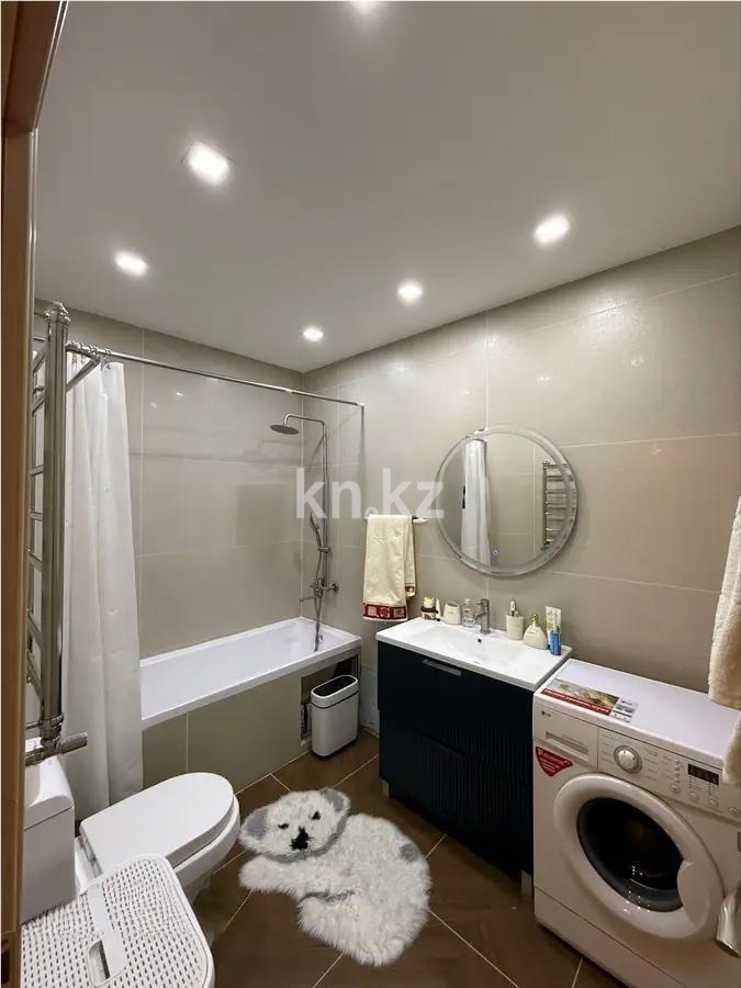 Продажа 2-комнатной квартиры, 69.4 м² в Алматы - фото 4