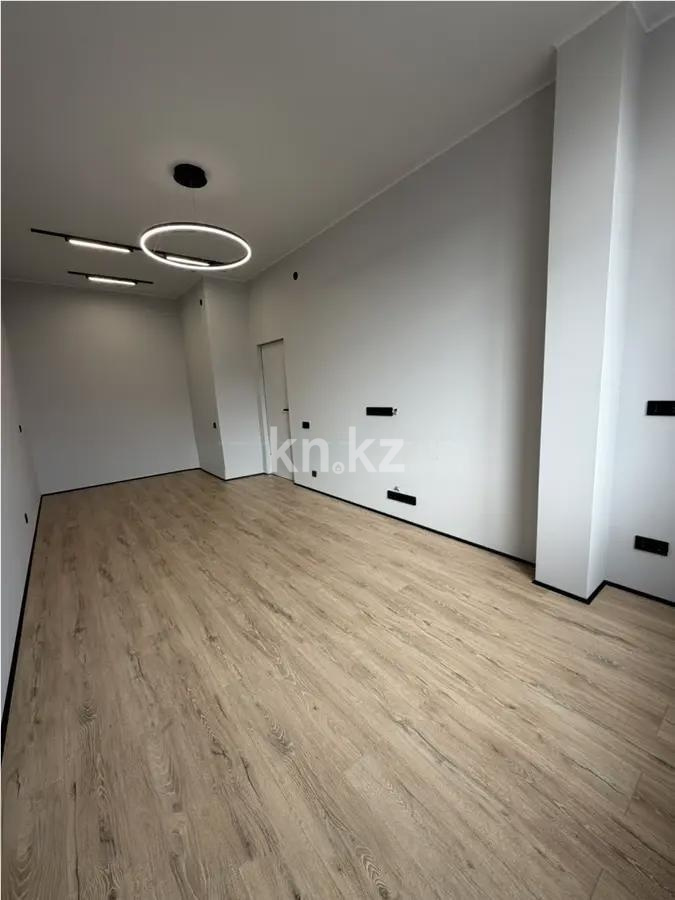 Продажа 1-комнатной квартиры, 42 м² в Астане