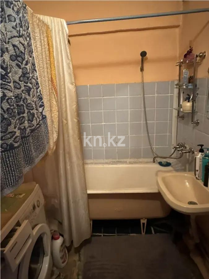 Продажа 3-комнатной квартиры, 63.6 м² в Алматы - фото 5