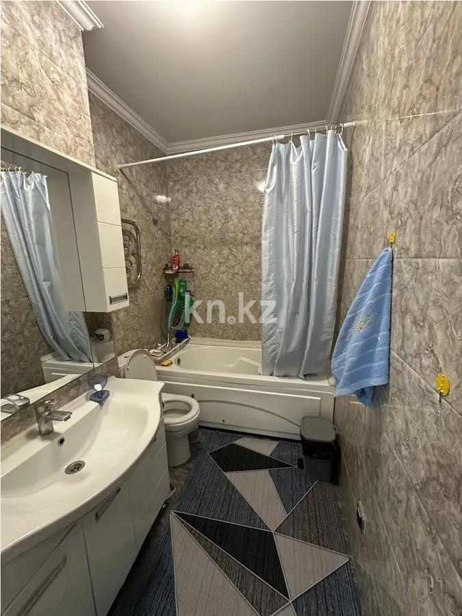 Продажа 3-комнатной квартиры, 99 м², мкр-н Аксай-3б, дом  30а в Алматы - фото 5