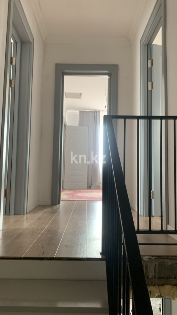 Продажа 6-комнатного дома, 300 м², ул. Чехова, дом  3 в Астане - фото 5