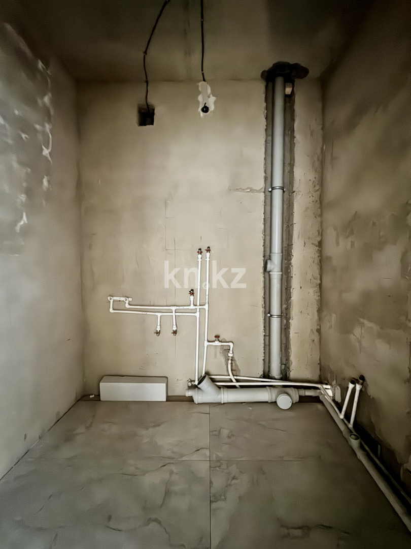 Продажа 2-комнатной квартиры, 63 м², 067 учетный квартал, дом  502 в Караганде - фото 29