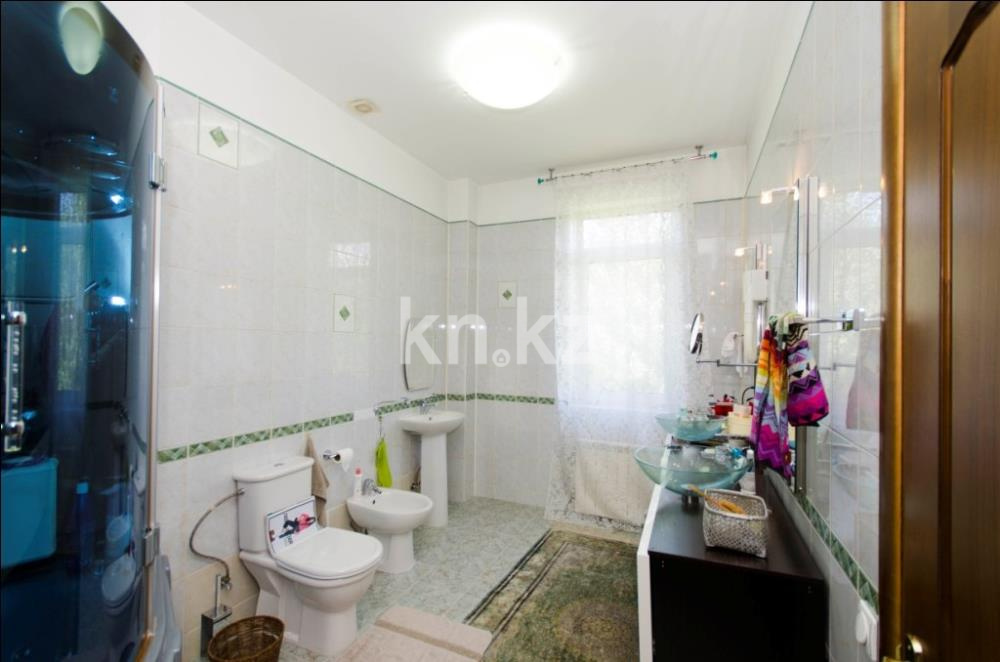 Продажа 8-комнатного дома, 330 м², мкр Ремизовка в Алматы - фото 19