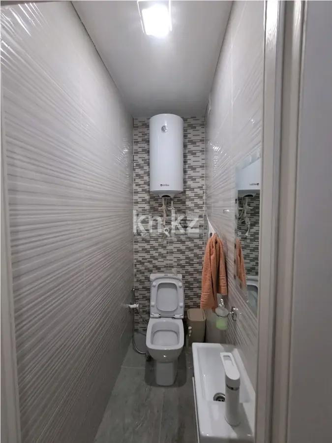 Продажа 3-комнатной квартиры, 80 м², мкр-н Голубые Пруды, дом  12/1 в Караганде - фото 5