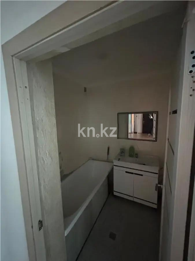 Продажа 3-комнатной квартиры, 70 м² в Алматы - фото 4