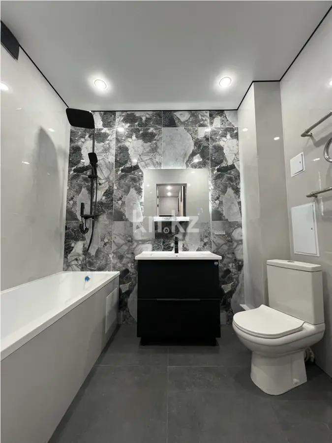 Продажа 3-комнатной квартиры, 65 м², ул. Нажимеденова, дом  34/2 в Астане - фото 5