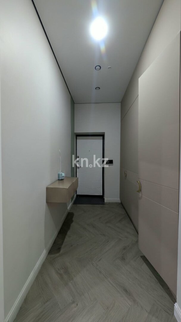 Продажа 3-комнатной квартиры, 99.7 м² в Уральске - фото 22