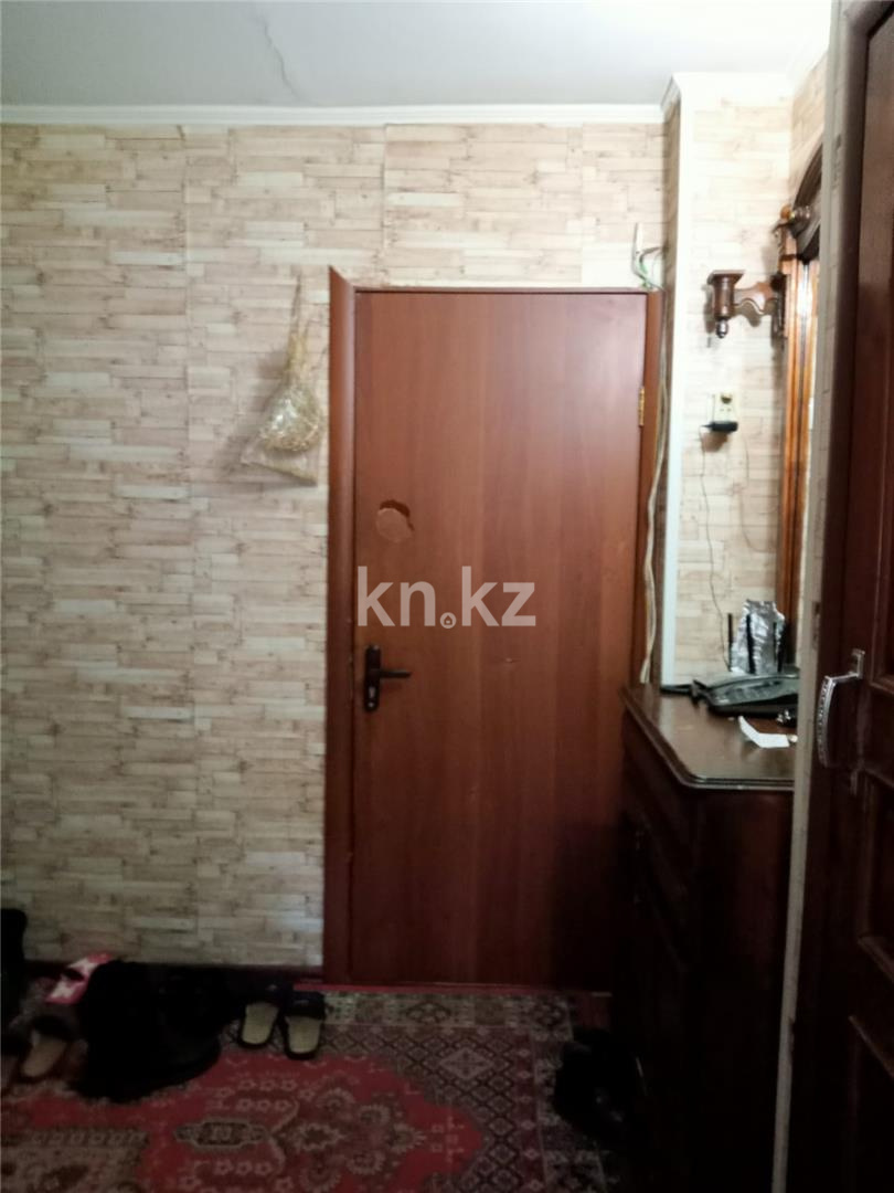 Продажа 3-комнатной квартиры, 59 м², ул. Алиханова в Караганде - фото 12
