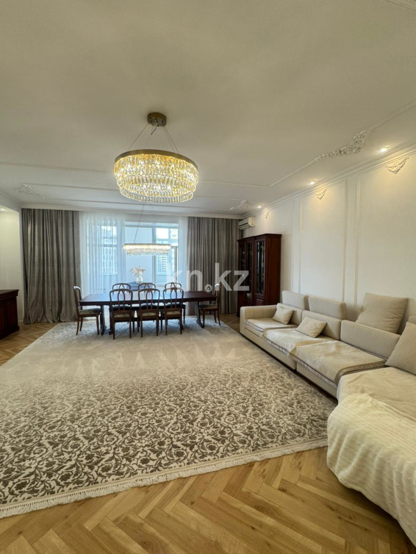 Продажа 4-комнатной квартиры, 175 м², ул. Жусан, дом  11 в Астане - фото 11