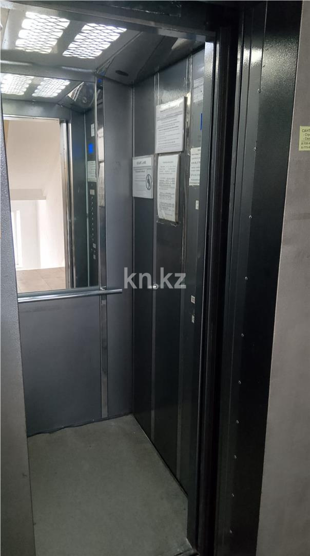 Продажа 1-комнатной квартиры, 32 м², ул. Ержанова в Караганде - фото 7