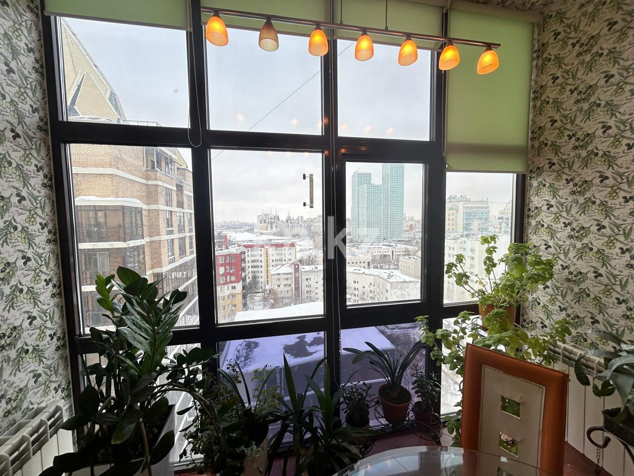 Продажа 5-комнатной квартиры, 162 м², пр. Республики в Астане