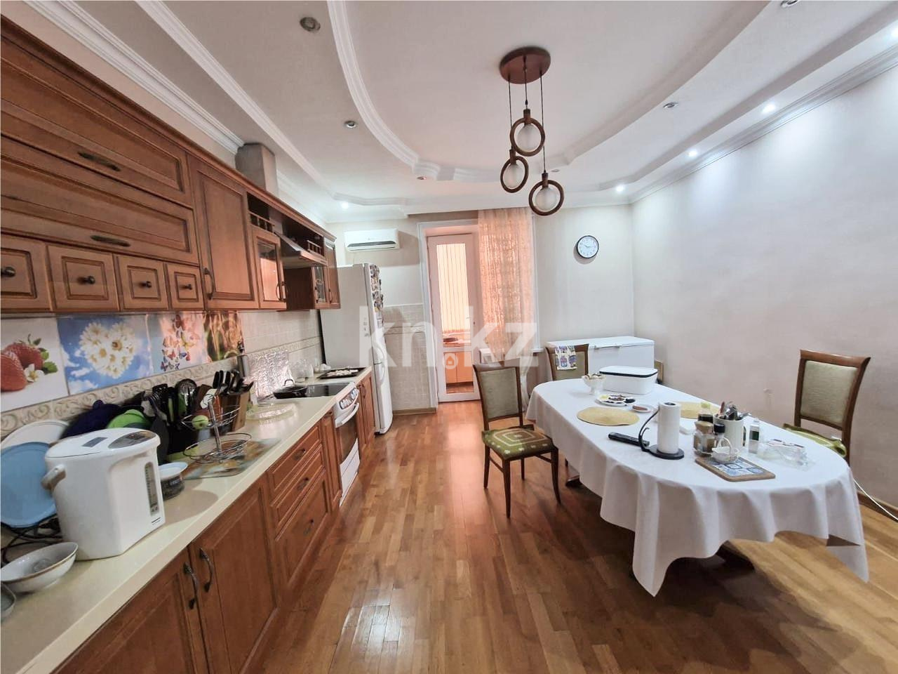 Продажа 5-комнатной квартиры, 189 м² в Караганде - фото 3