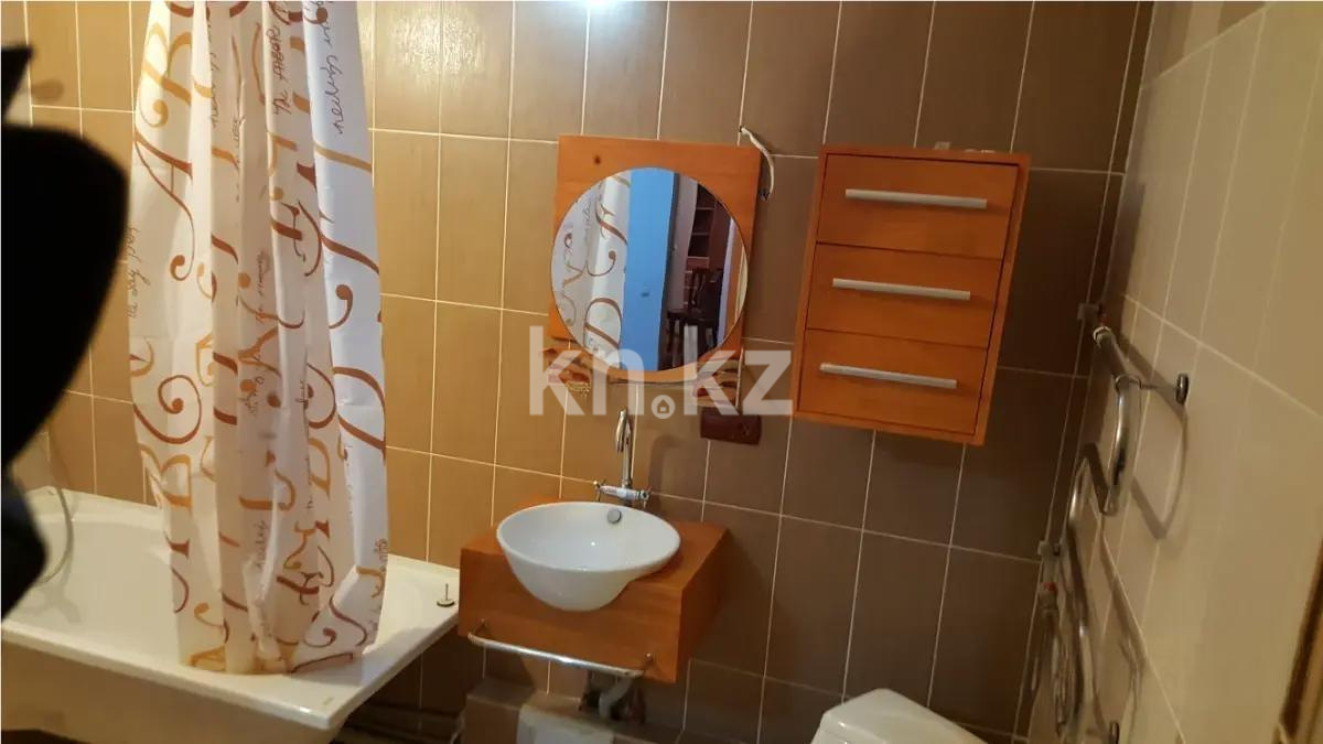 Продажа 2-комнатной квартиры, 94 м², ул. Сауран, дом  7 в Астане - фото 4