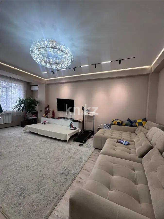 Продажа 2-комнатной квартиры, 65 м² в Алматы