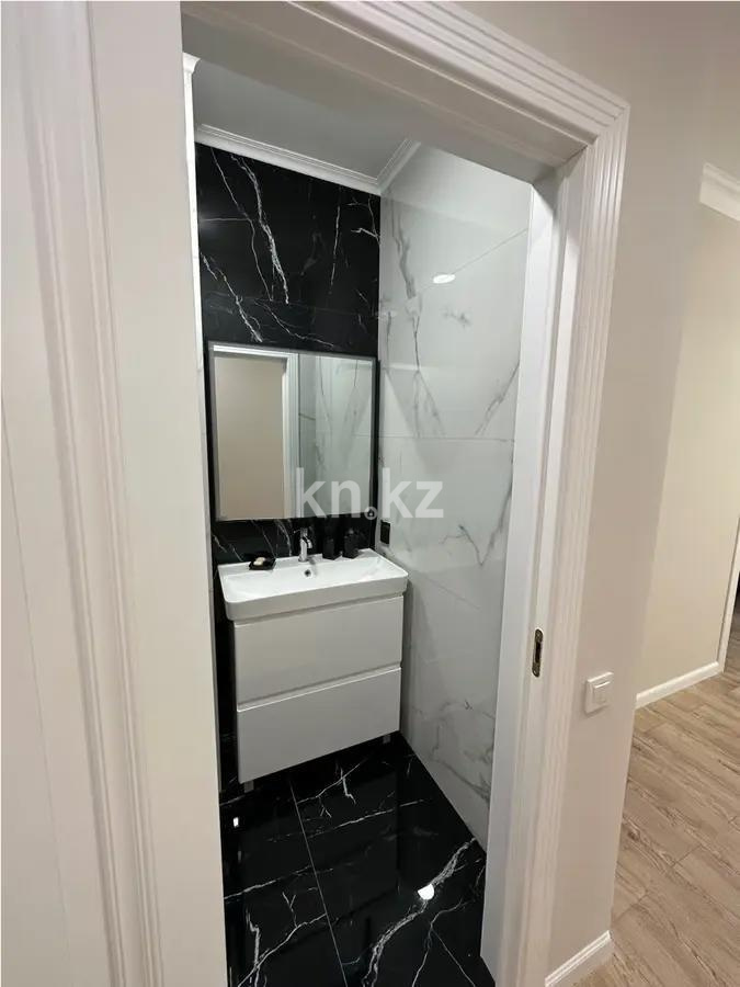 Продажа 3-комнатной квартиры, 110 м², ул. Тургута Озала, дом  194 в Алматы - фото 6