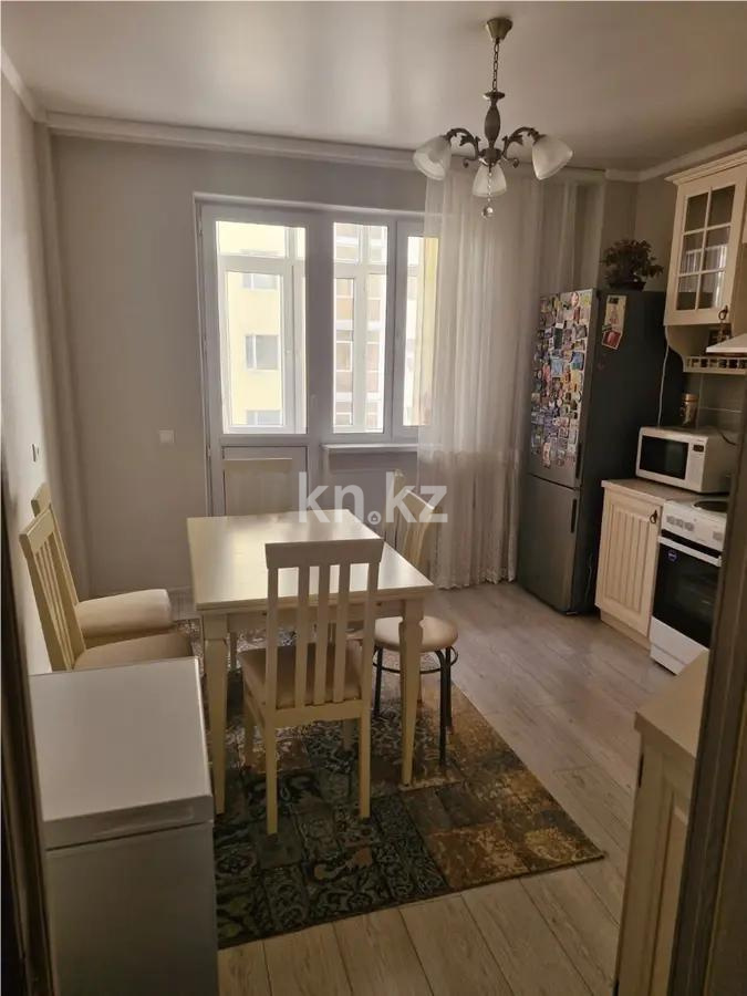 Продажа 2-комнатной квартиры, 72.1 м² в Астане - фото 3
