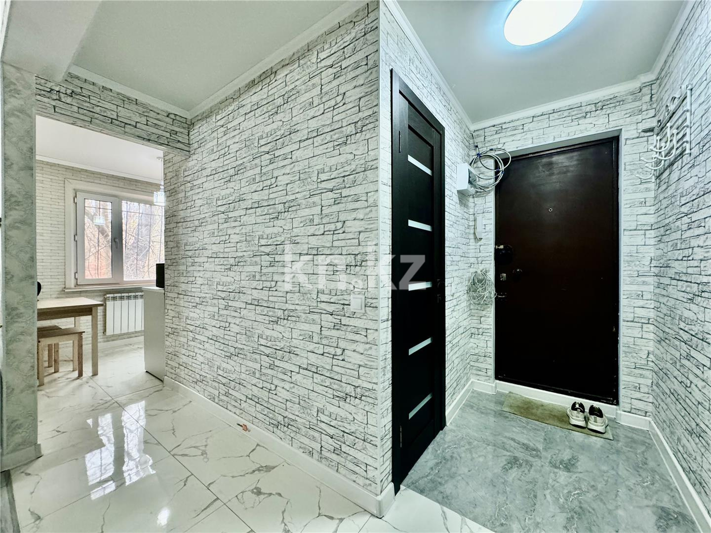 Продажа 2-комнатной квартиры, 46 м², ул. Ержанова, дом  43 в Караганде - фото 8