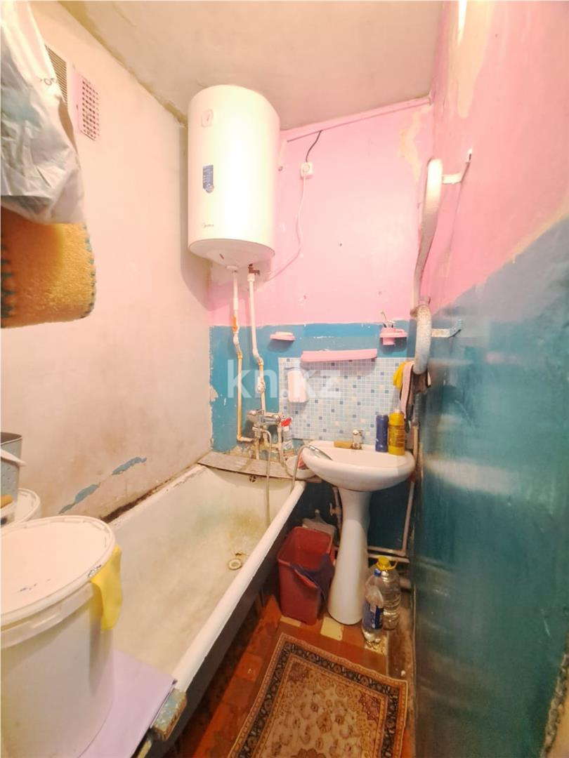 Продажа 2-комнатной квартиры, 44 м², мкр-н 14 в Караганде - фото 7