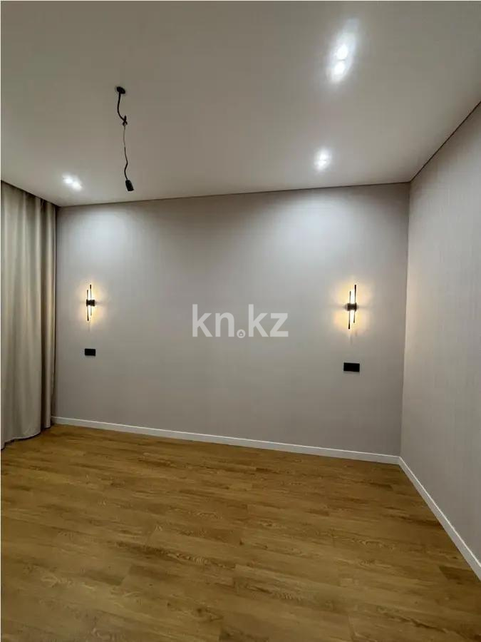 Продажа 3-комнатной квартиры, 83 м², пр. Райымбека, дом  348/1 в Алматы - фото 4
