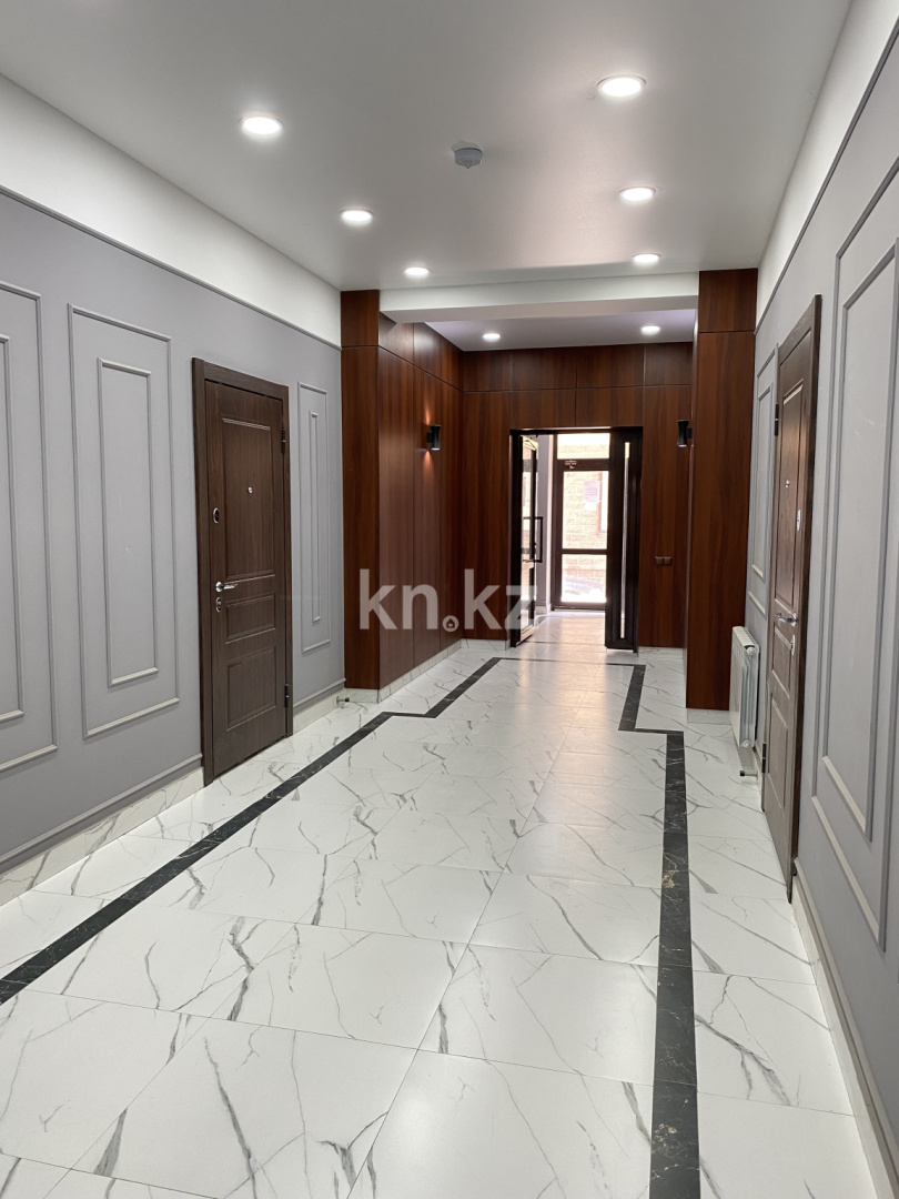 Продажа 5-комнатной квартиры, 147 м², пр. Республики, дом  49/1 в Караганде - фото 12