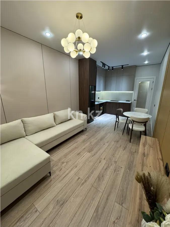 Продажа 3-комнатной квартиры, 65 м², ул. Е-15, дом  13/1 в Астане