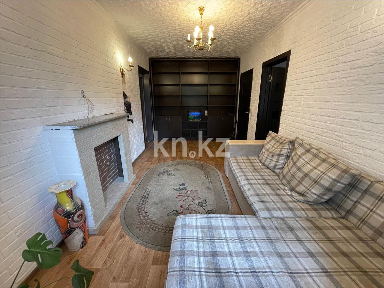 Продажа 3-комнатной квартиры, 63 м², мкр-н Степной-2 в Караганде - фото 4