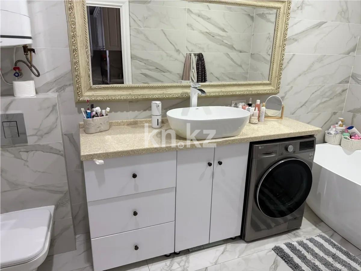 Продажа 3-комнатной квартиры, 105 м², ул. Ботаническая, дом  12/13 в Караганде - фото 4