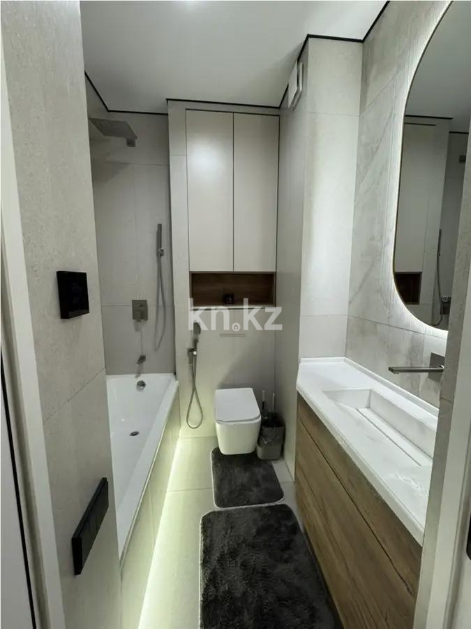 Продажа 3-комнатной квартиры, 60.3 м² в Алматы - фото 4