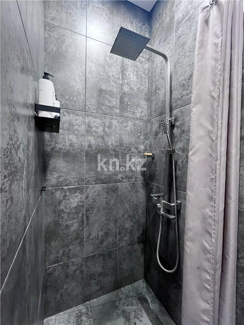 Продажа 3-комнатной квартиры, 77 м² в Караганде - фото 14