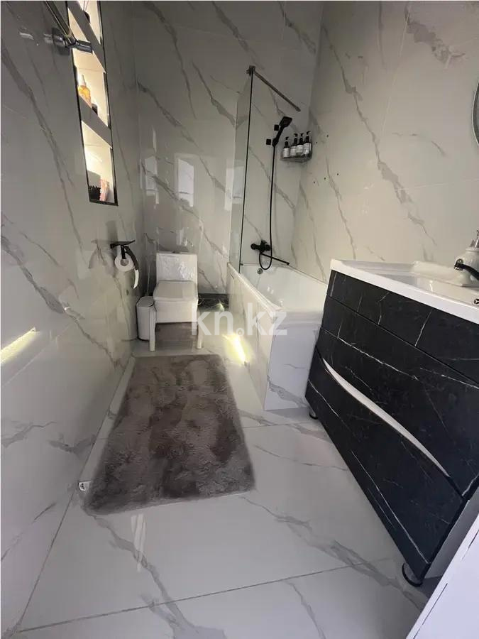 Продажа 2-комнатной квартиры, 55.2 м², пр. Абая, дом  164/8 в Алматы - фото 4