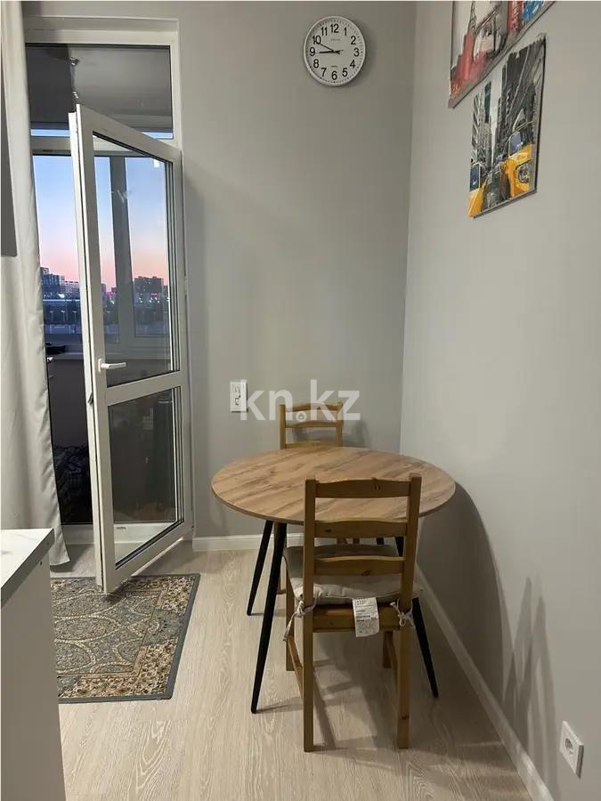 Продажа 1-комнатной квартиры, 37 м², пр. Кабанбай батыра, дом  58а в Астане - фото 2
