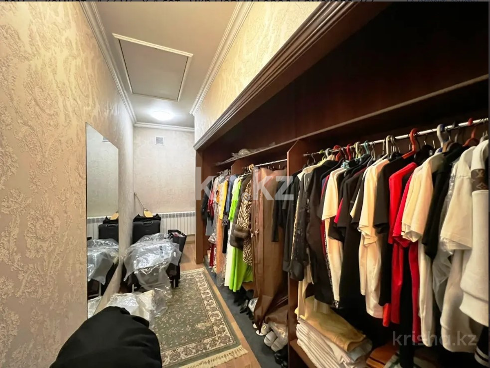 Продажа 5-комнатного дома, 433 м², ул. Ермекова в Караганде - фото 22