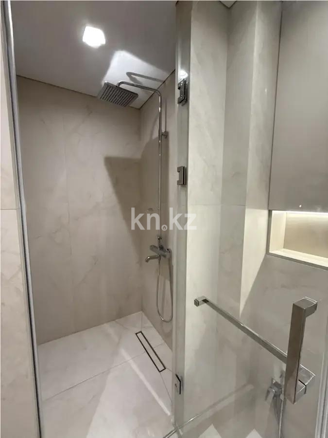Продажа 2-комнатной квартиры, 84 м² в Алматы - фото 4