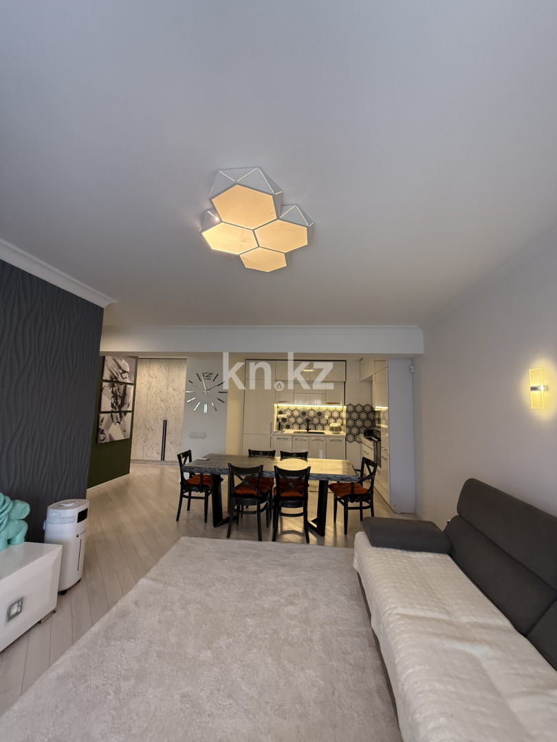 Продажа 2-комнатной квартиры, 65 м² в Алматы - фото 6