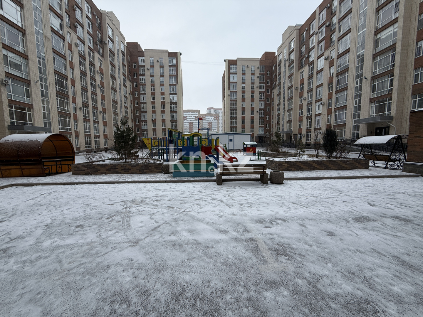 Продажа 2-комнатной квартиры, 65 м², ул. Ашимова, дом  21 в Караганде - фото 21